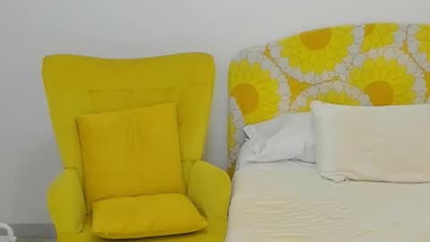 Penelope online show from 02/09/26, 01:59