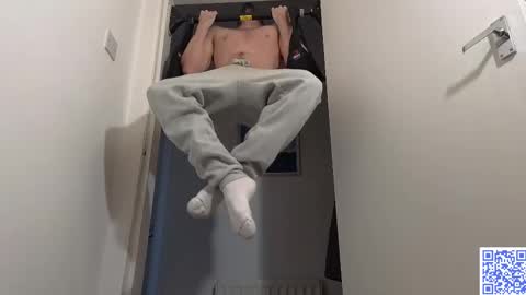 Snapshot of britishpoet chatting on 02/12/25, 12:44 Callum online show from 02/12/25, 12:44