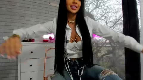 britney_charm online show from 12/03/25, 06:32