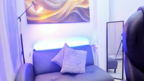 Britney online show from 02/17/26, 12:12