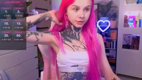 Britney online show from 10/08/25, 01:58