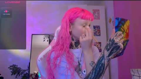 Britney online show from 10/11/25, 07:56