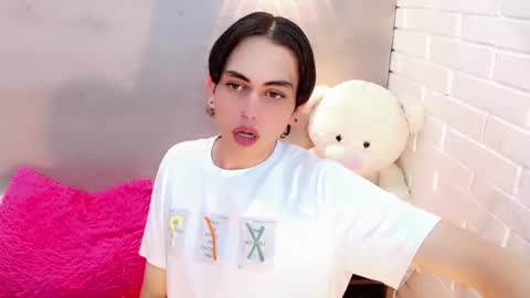 Snapshot of britney_ortega chatting on 10/11/25, 08:18 britney_ortega online show from 10/11/25, 08:18