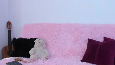 Snapshot of britney_rose13 chatting on 05/12/26, 02:19 britney rose online show from 05/12/26, 02:19