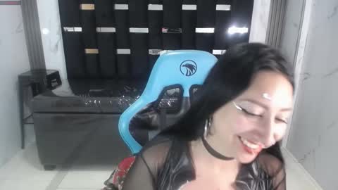 Britney  online show from 10/29/25, 03:25