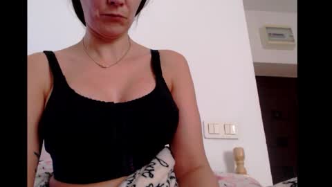 Britney online show from 10/01/25, 06:08