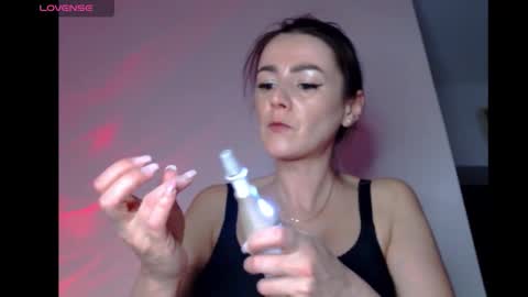 Britney online show from 10/10/25, 07:46