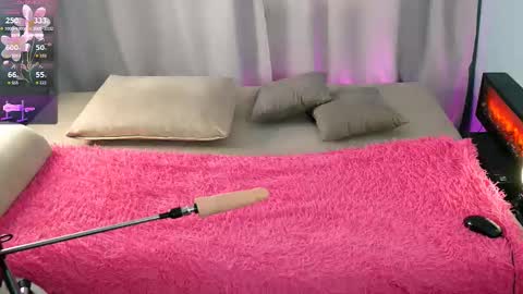 Britney. Part-time devil  online show from 03/04/26, 04:07