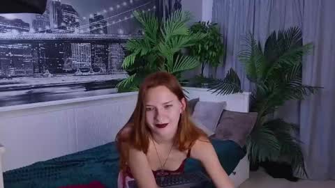 my name is Britney Im 18 years old I love to draw and want to learn to dance online show from 04/09/26, 05:51