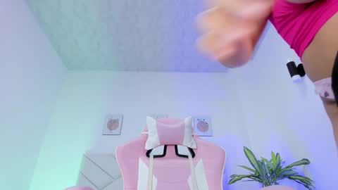   online show from 01/31/25, 11:03