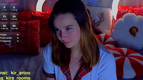 Kira online show from 01/10/25, 01:53