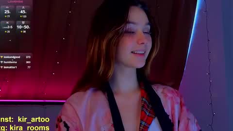 Kira online show from 02/19/25, 09:06