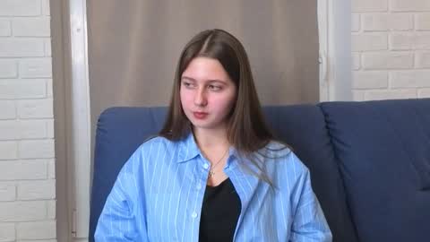 brittpobre online show from 12/18/25, 07:42