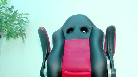 BRIYIT     online show from 12/28/24, 08:47