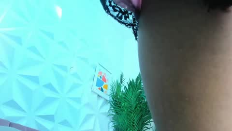 BRIYIT     online show from 01/25/25, 09:36