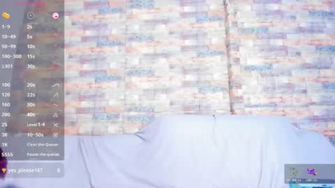 Snapshot of brizza_h033 chatting on 06/11/26, 12:32 BRISA online show from 06/11/26, 12:32