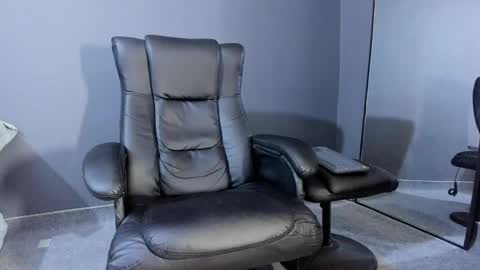 Snapshot of brockhurn_ chatting on 05/30/26, 01:25 brockhurn_ online show from 05/30/26, 01:25