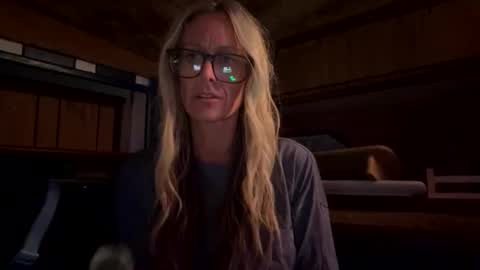 Snapshot of brocknjesss chatting on 03/12/26, 06:52 Brock n Jess online show from 03/12/26, 06:52