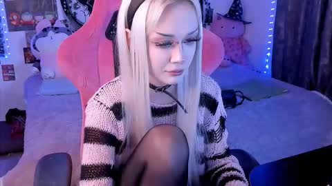 Martha online show from 11/08/25, 02:39