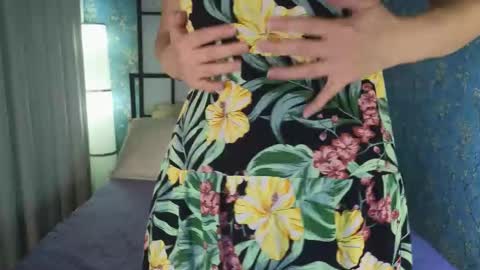 Snapshot of brooke_evans_ chatting on 10/23/25, 12:32 Brooke online show from 10/23/25, 12:32