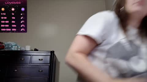 Snapshot of brookebee27 chatting on 01/05/25, 09:48 brookebee online show from 01/05/25, 09:48