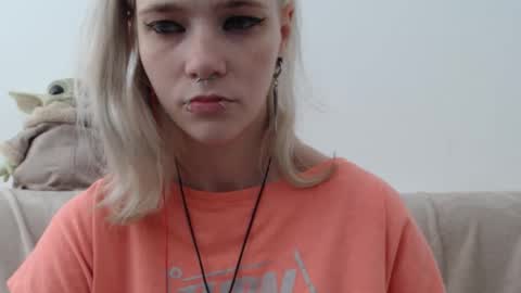 Snapshot of brookewylde_20 chatting on 09/20/25, 10:16 brookewylde_20 online show from 09/20/25, 10:16