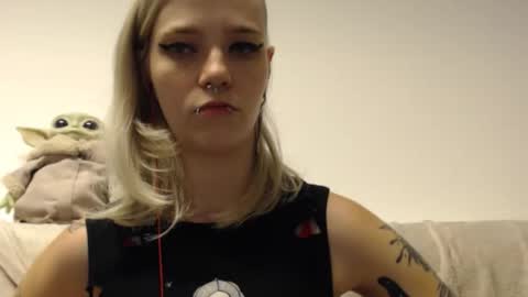 Snapshot of brookewylde_20 chatting on 10/02/25, 04:14 brookewylde_20 online show from 10/02/25, 04:14