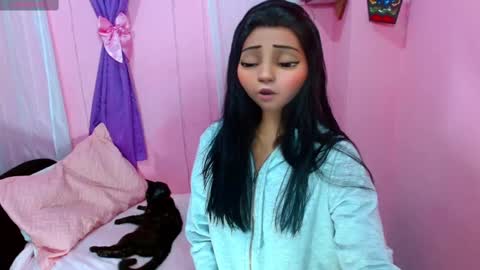 sofia online show from 03/09/25, 12:31