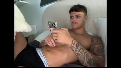 BrooklynTay online show from 04/20/26, 12:57