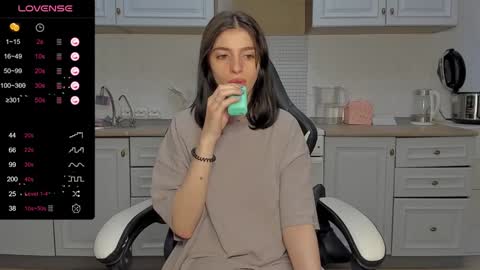 broosnica1 online show from 02/07/25, 09:37