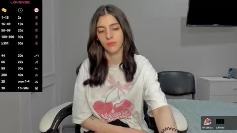 broosnica1 online show from 10/30/25, 07:32