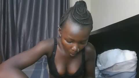 Snapshot of brown_sugar4 chatting on 11/07/25, 09:04 brown_sugar4 online show from 11/07/25, 09:04