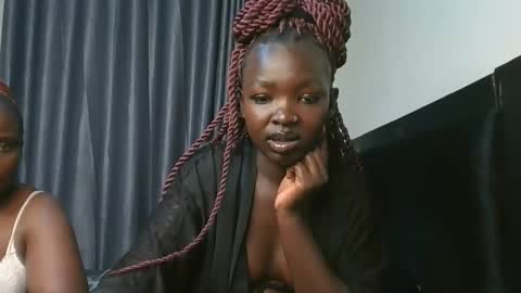 Snapshot of brown_sugar4 chatting on 11/26/25, 02:12 brown_sugar4 online show from 11/26/25, 02:12