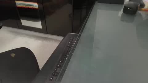 Brown Cross Dresser Fem Boy online show from 12/01/25, 09:20