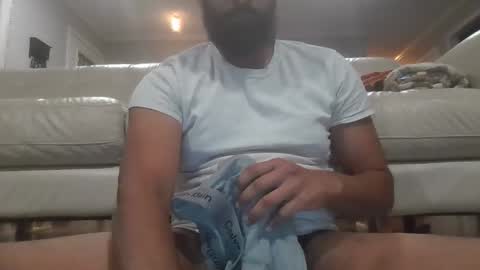 brownbd32 online show from 11/21/25, 05:28