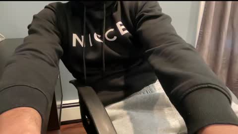 brownboy6999 online show from 01/06/25, 08:28