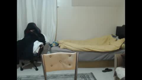 brownhaiir online show from 04/28/26, 07:41