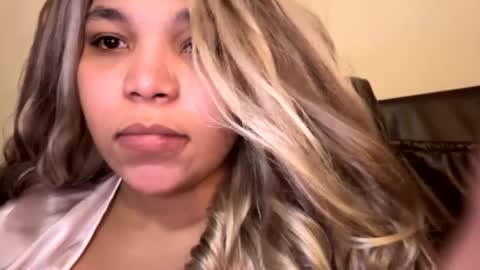 EtherealLilac online show from 01/22/25, 04:13