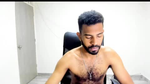 bruce_1111 online show from 04/14/26, 03:18