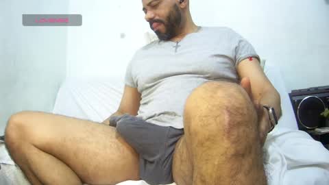 Bruce online show from 04/24/26, 06:38