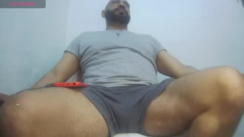 Snapshot of bruce_bigg chatting on 05/03/26, 04:07 Bruce online show from 05/03/26, 04:07