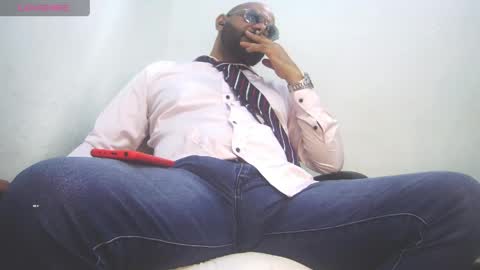 Snapshot of bruce_bigg chatting on 05/04/26, 04:36 Bruce online show from 05/04/26, 04:36