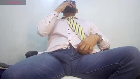 Snapshot of bruce_bigg chatting on 05/09/26, 04:12 Bruce online show from 05/09/26, 04:12