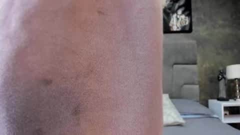 Bruce Hans online show from 10/18/25, 11:33