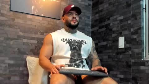 Snapshot of brucedallas chatting on 05/15/26, 11:45 brucedallas online show from 05/15/26, 11:45