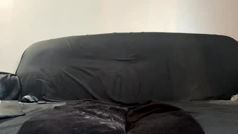 Instagram  bruce88x online show from 04/12/26, 11:15