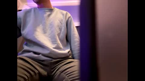 brucelogan80 online show from 11/23/25, 02:44