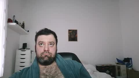 Bruce online show from 02/02/26, 01:54