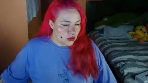 Snapshot of bruja__scarlata chatting on 06/27/26, 06:57 i am danny online show from 06/27/26, 06:57