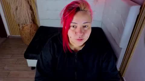 Bruja SCarlata online show from 02/05/26, 10:53